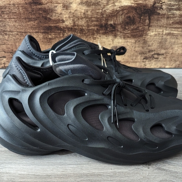 AdiFom Q "Black Carbon" sneakers - Picture 6 of 7